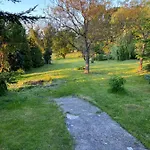 Romanticka Chalupka Na Polosamote Semesterbostad Plavecky Peter