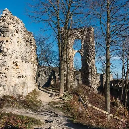 Casa de Férias Romantická Chalúpka Na Polosamote *