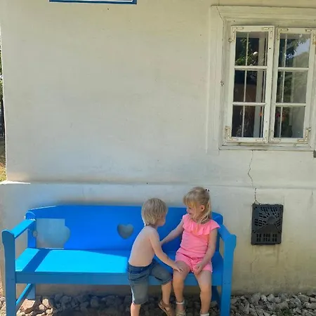 Casa de Férias Romantická Chalúpka Na Polosamote *