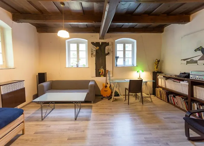 Romanticka Chalupka Na Polosamote