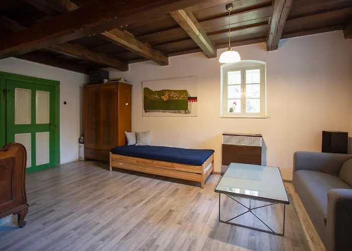 Romanticka Chalupka Na Polosamote Ferienhaus Plavecky Peter