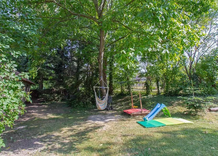 Ferienhaus Romanticka Chalupka Na Polosamote Plavecky Peter